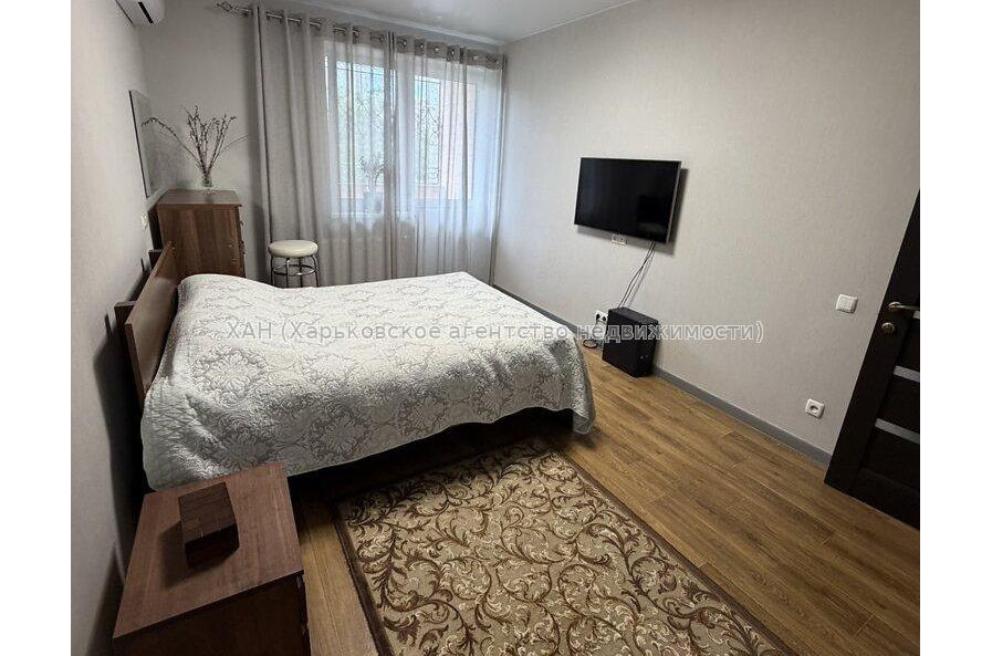 Продам квартиру, Велозаводская ул. , 2 кім., 57.50 м², евроремонт 