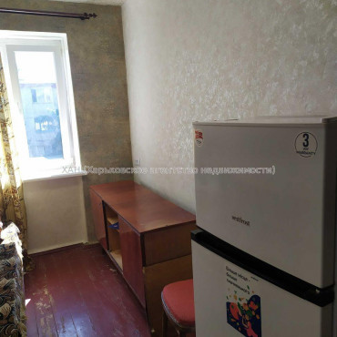 Продам квартиру, 12 Апреля ул. , 1  ком., 13.10 м², косметический ремонт 