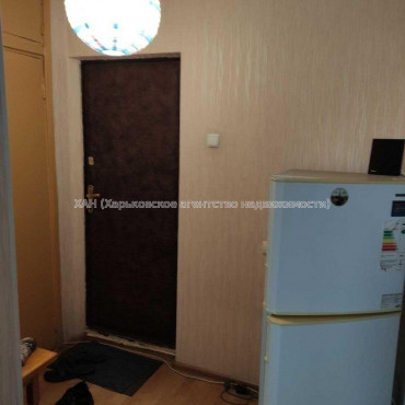 Продам квартиру, Олимпийская ул. , 1 кім., 33 м², косметический ремонт 