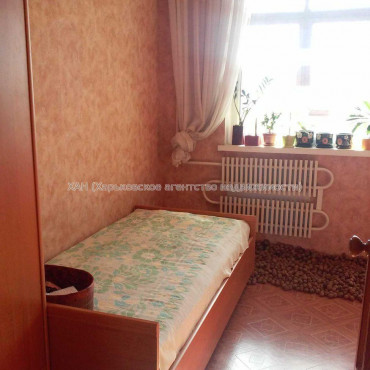 Продам квартиру, Пастера Луи ул. , 4 кім., 84 м², капитальный ремонт 