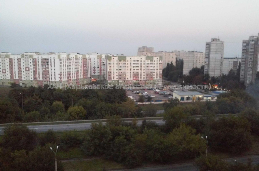 Продам квартиру, Пастера Луи ул. , 4 кім., 84 м², капитальный ремонт 