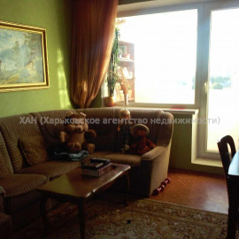 Продам квартиру, Пастера Луи ул. , 4 кім., 84 м², капитальный ремонт