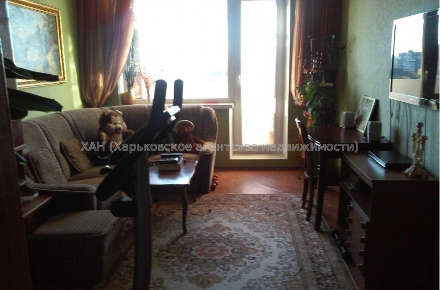 Продам квартиру, Пастера Луи ул. , 4 кім., 84 м², капитальный ремонт 