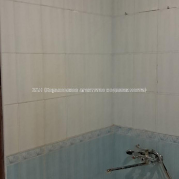 Продам квартиру, Лопанская ул. , 31 , 1 кім., 38 м², капитальный ремонт 