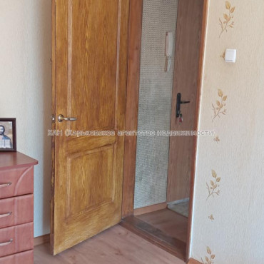 Продам квартиру, Лопанская ул. , 31 , 1 кім., 38 м², капитальный ремонт 
