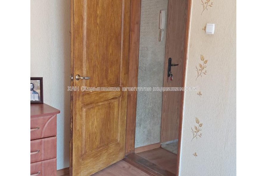 Продам квартиру, Лопанская ул. , 31 , 1 кім., 38 м², капитальный ремонт 