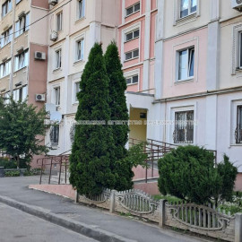 Продам квартиру, Лопанская ул. , 31 , 1 кім., 38 м², капитальный ремонт
