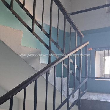 Продам квартиру, Лопанская ул. , 31 , 1 кім., 38 м², капитальный ремонт 