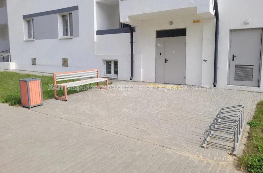 Продам квартиру, Полтавский Шлях ул. , 1  ком., 40 м², без внутренних работ 