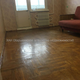 Продам квартиру, Амосова ул. , 3  ком., 65 м², косметический ремонт