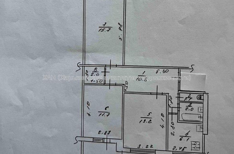 Продам квартиру, Амосова ул. , 3 кім., 65 м², косметический ремонт 