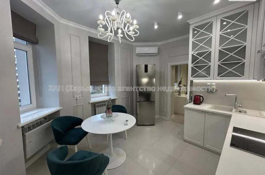 Продам квартиру, Профессорская ул. , 3  ком., 80 м², евроремонт 