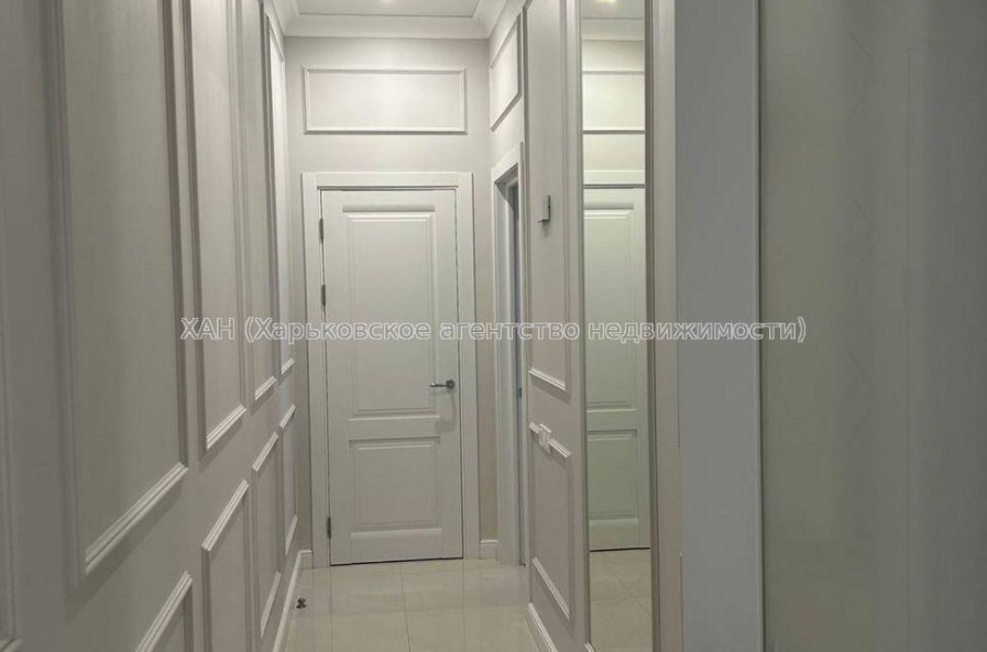 Продам квартиру, Профессорская ул. , 3 кім., 80 м², евроремонт 