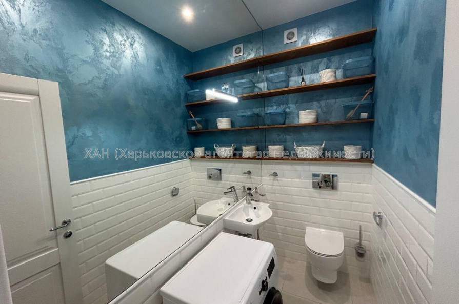 Продам квартиру, Профессорская ул. , 3 кім., 80 м², евроремонт 