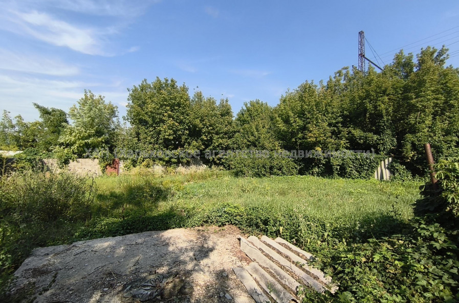 Продам дом, Сидоренковская ул. , 212.70 м², 6 сот., без ремонта 
