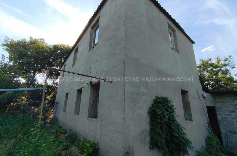 Продам дом, Сидоренковская ул. , 212.70 м², 6 сот., без ремонта 