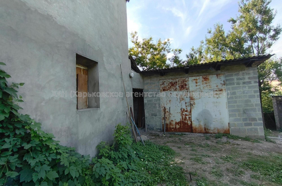 Продам дом, Сидоренковская ул. , 212.70 м², 6 сот., без ремонта 