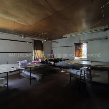 Продам дом, Сидоренковская ул. , 212.70 м², 6 сот., без ремонта 