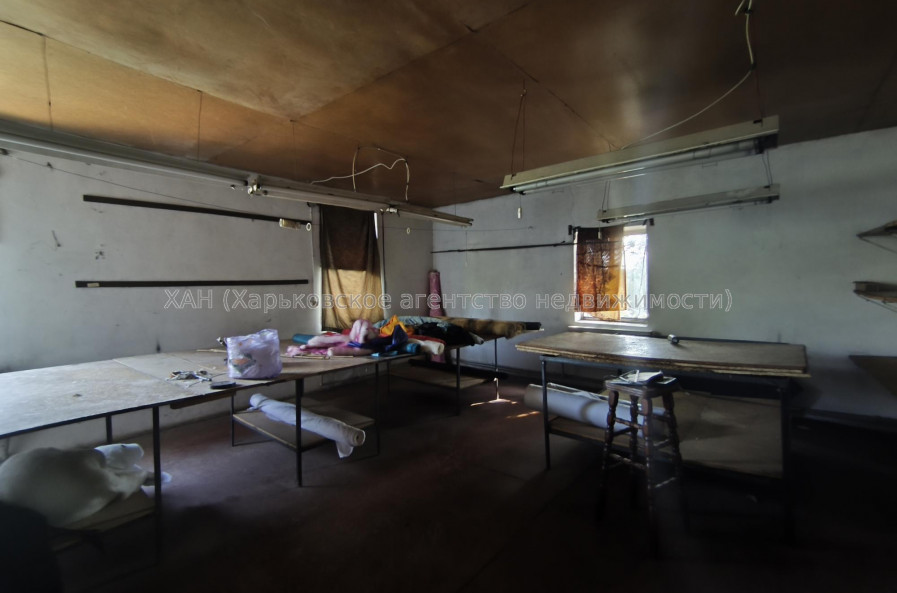 Продам дом, Сидоренковская ул. , 212.70 м², 6 сот., без ремонта 