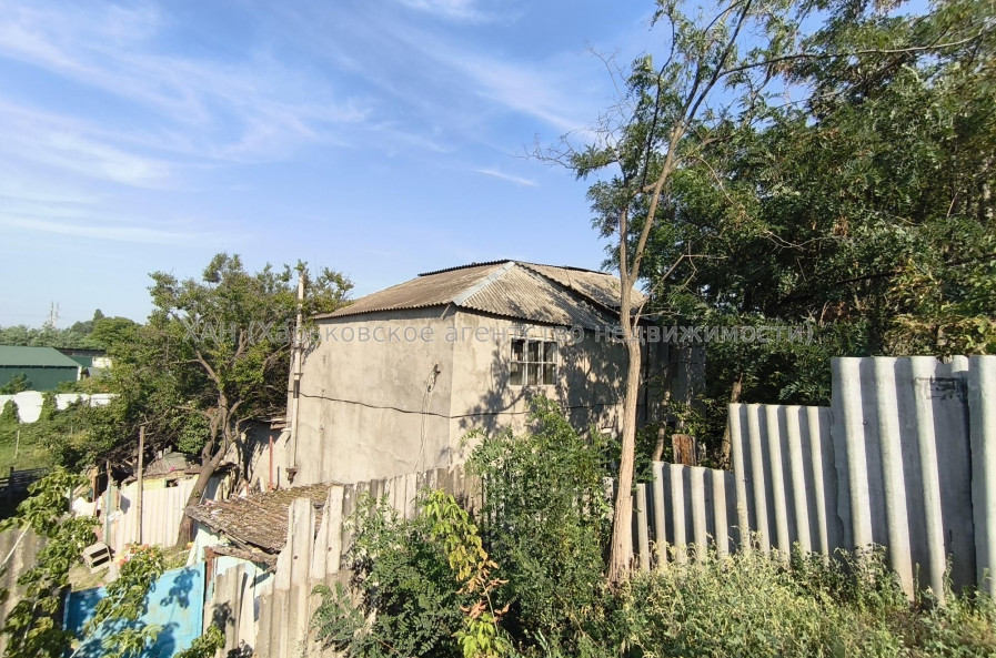 Продам дом, Сидоренковская ул. , 212.70 м², 6 сот., без ремонта 