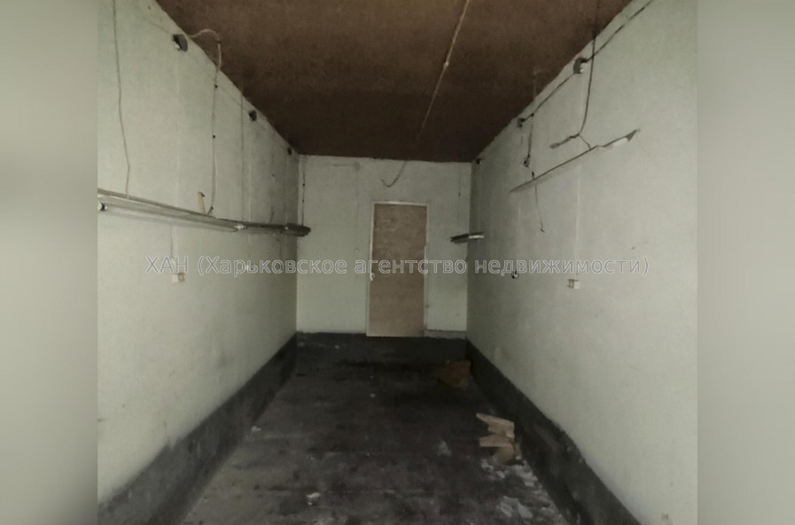 Продам дом, Сидоренковская ул. , 212.70 м², 6 сот., без ремонта 
