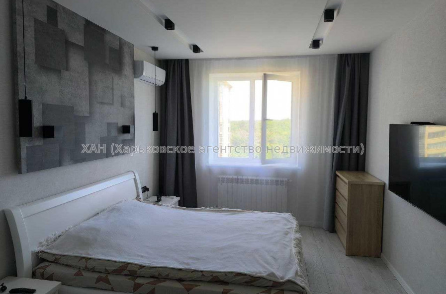 Продам квартиру, Профессорская ул. , 3  ком., 85 м², авторский дизайн 