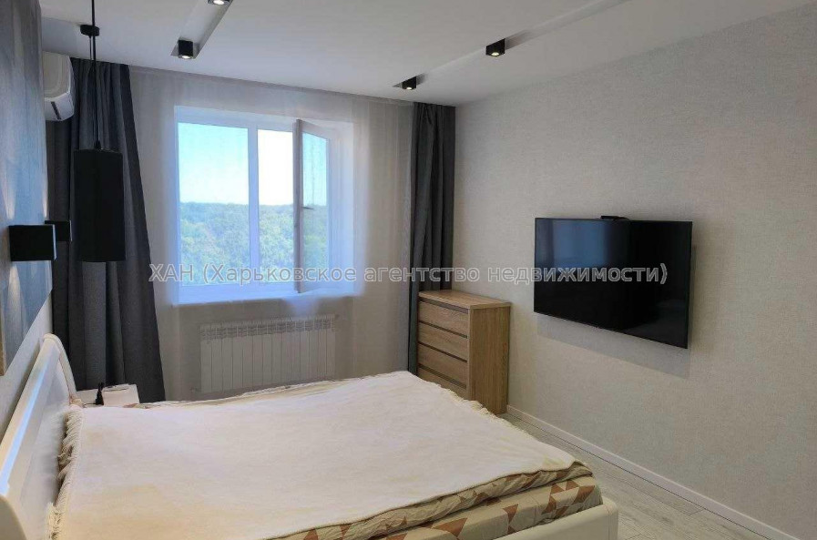 Продам квартиру, Профессорская ул. , 3  ком., 85 м², авторский дизайн 