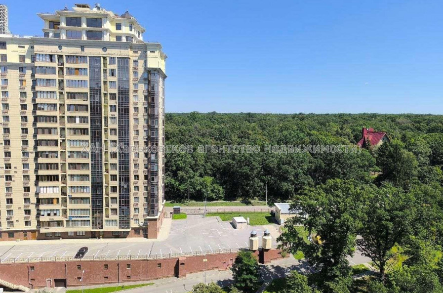 Продам квартиру, Профессорская ул. , 3  ком., 85 м², авторский дизайн 
