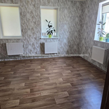 Продам дом, 84 м², 5.50 сот., косметический ремонт 