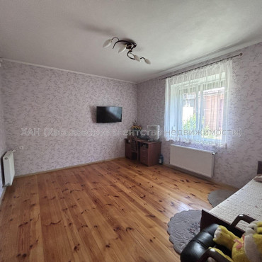 Продам будинок, 200 м², 5.50 соток, евроремонт 