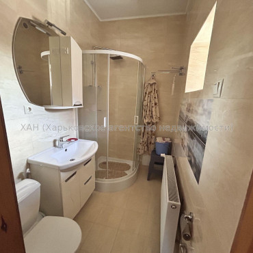Продам будинок, 200 м², 5.50 соток, евроремонт 