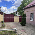 Продам будинок, 200 м², 5.50 соток, евроремонт 