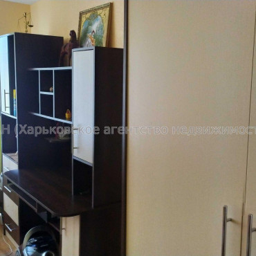 Продам квартиру, 1  ком., 32.90 м², косметический ремонт 