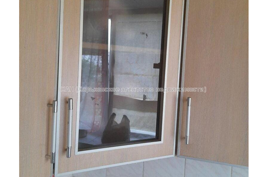 Продам квартиру, Петра Болбочана ул. , 1  ком., 30 м², косметический ремонт 