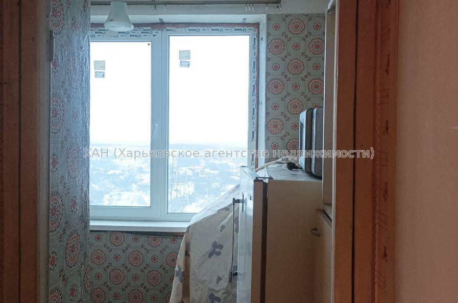 Продам квартиру, Жуковского просп. , 2 кім., 46 м², советский ремонт 