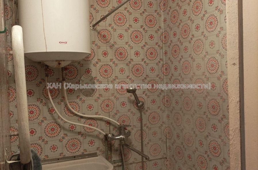 Продам квартиру, Жуковского просп. , 2 кім., 46 м², советский ремонт 