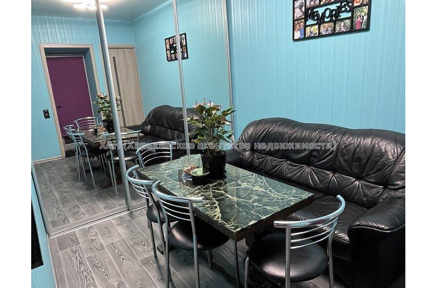 Продам дом, Минина ул. , 196 м², 6 сот., капитальный ремонт 