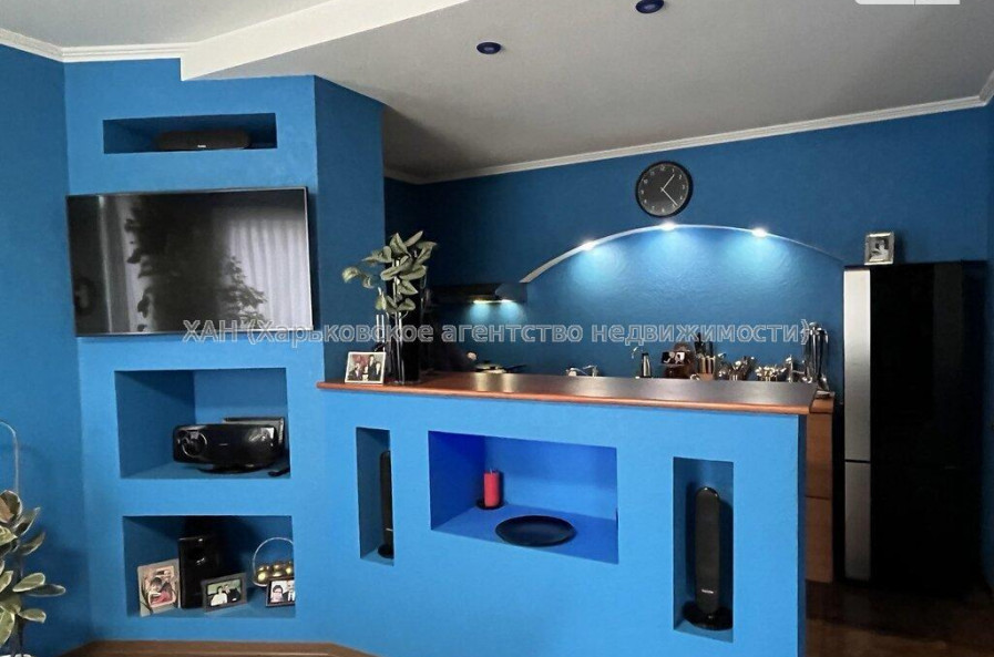Продам дом, Минина ул. , 196 м², 6 сот., капитальный ремонт 