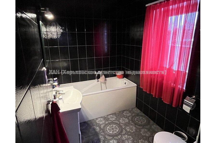 Продам дом, Минина ул. , 196 м², 6 сот., капитальный ремонт 