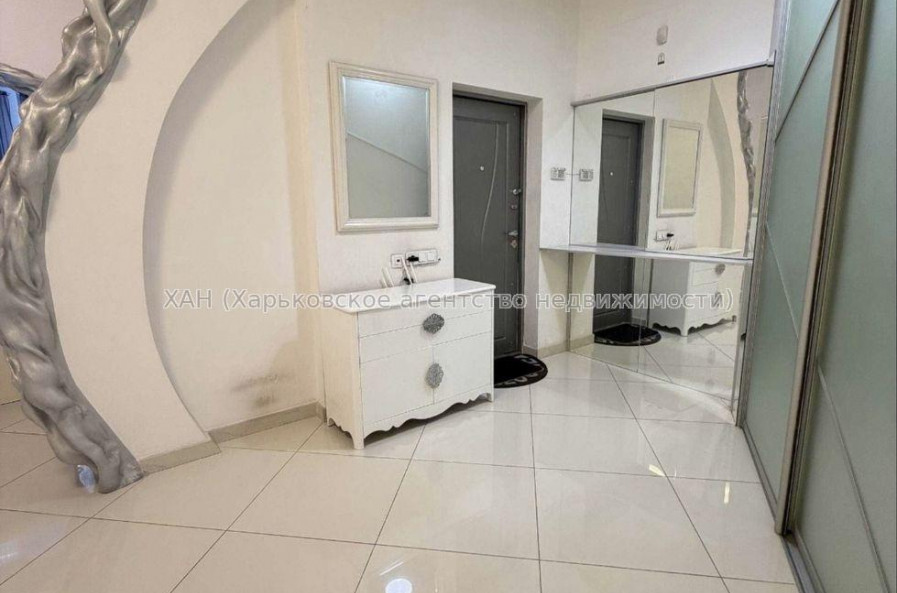Продам квартиру, Данилевского ул. , 3 кім., 120 м², авторский дизайн 