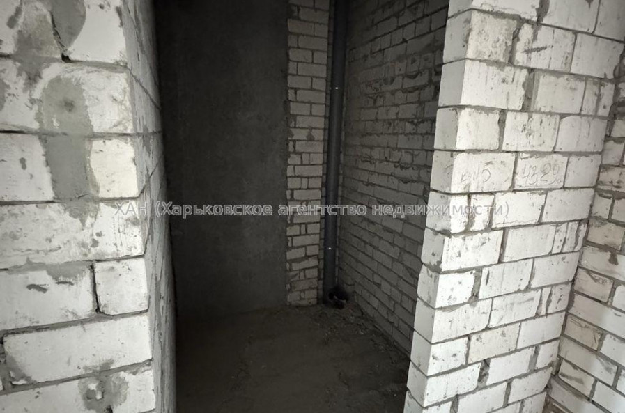 Продам квартиру, Шевченко ул. , 1 кім., 43.70 м², без внутренних работ 