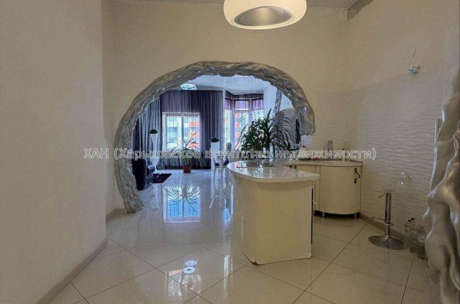 Сдам квартиру, Данилевского ул. , 3  ком., 120 м², авторский дизайн 