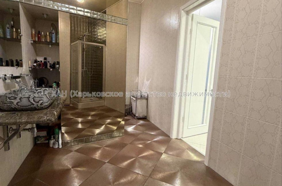Сдам квартиру, Данилевского ул. , 3  ком., 120 м², авторский дизайн 
