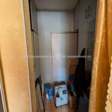 Продам квартиру, Героев Харькова просп. , 1 кім., 20 м², косметический ремонт 