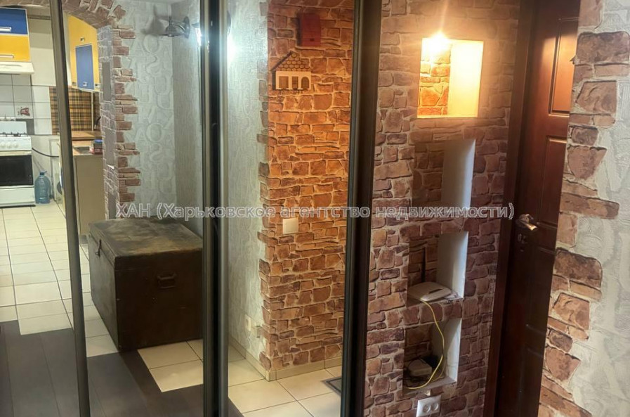 Продам квартиру, Москалёвская ул. , 1 кім., 40 м², косметический ремонт 