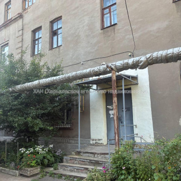 Продам квартиру, Москалёвская ул. , 1 кім., 40 м², косметический ремонт 