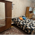 Продам квартиру, Валентиновская ул. , 3 кім., 62.90 м², советский ремонт 