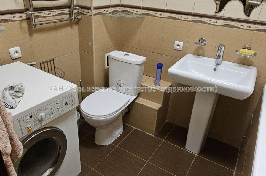 Продам квартиру, Юбилейный просп. , 1 кім., 45 м², евроремонт 