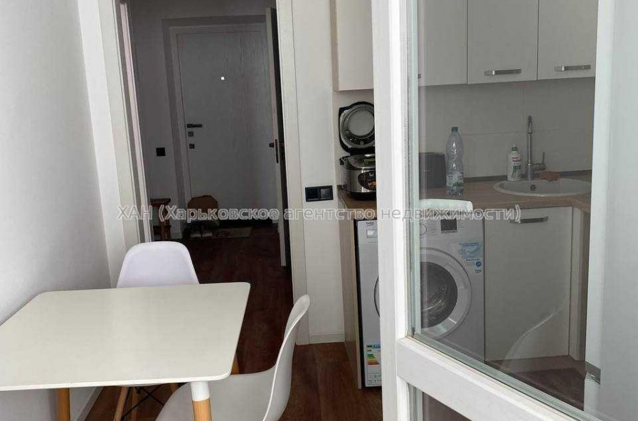 Продам квартиру, Мира ул. , 1  ком., 40.40 м², авторский дизайн 