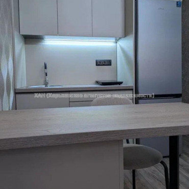 Продам квартиру, Драгоманова ул. , 1  ком., 25.10 м², авторский дизайн 